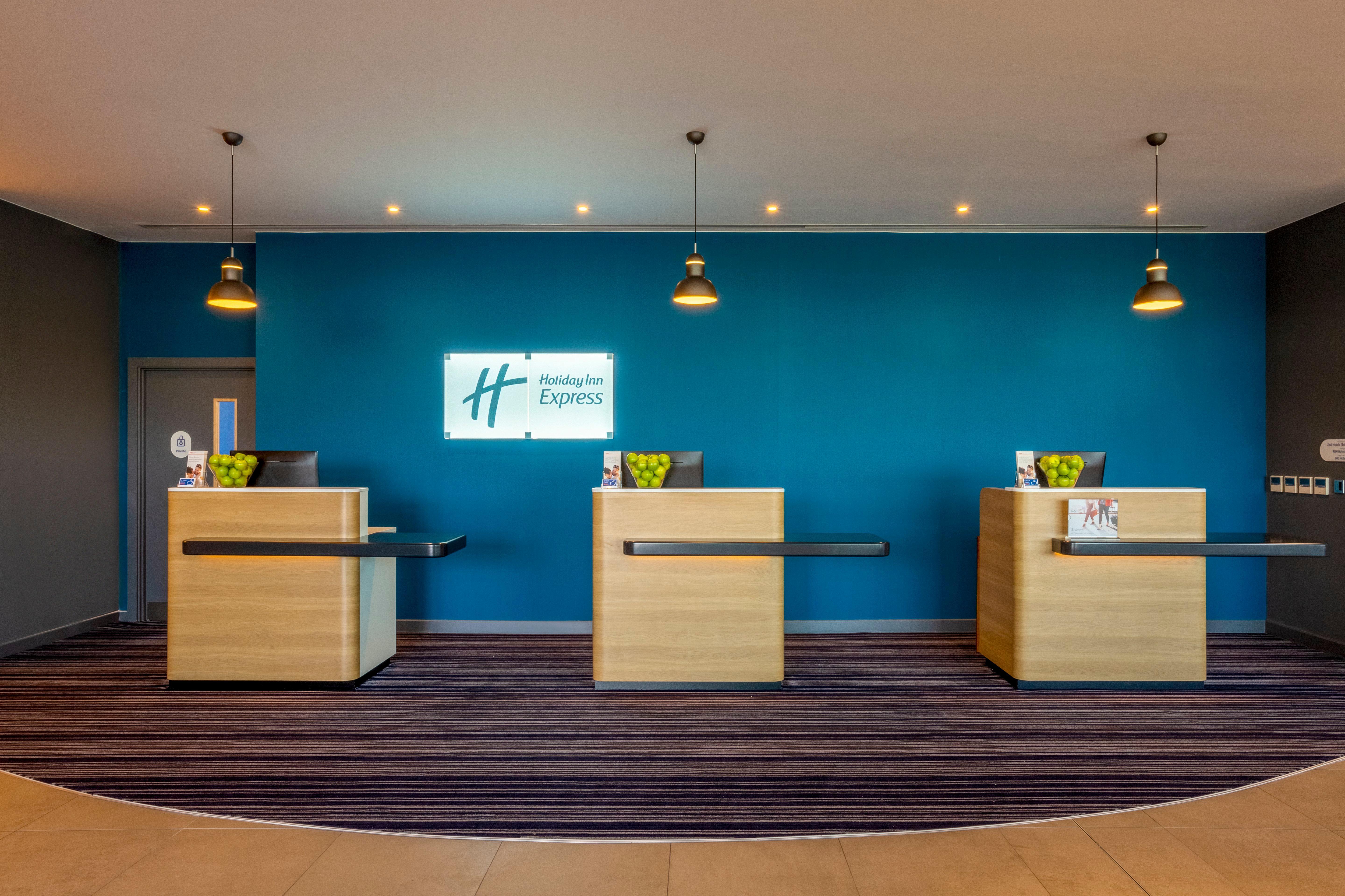 Holiday Inn Express Bridgwater M5, Jct24 By Ihg Exteriör bild
